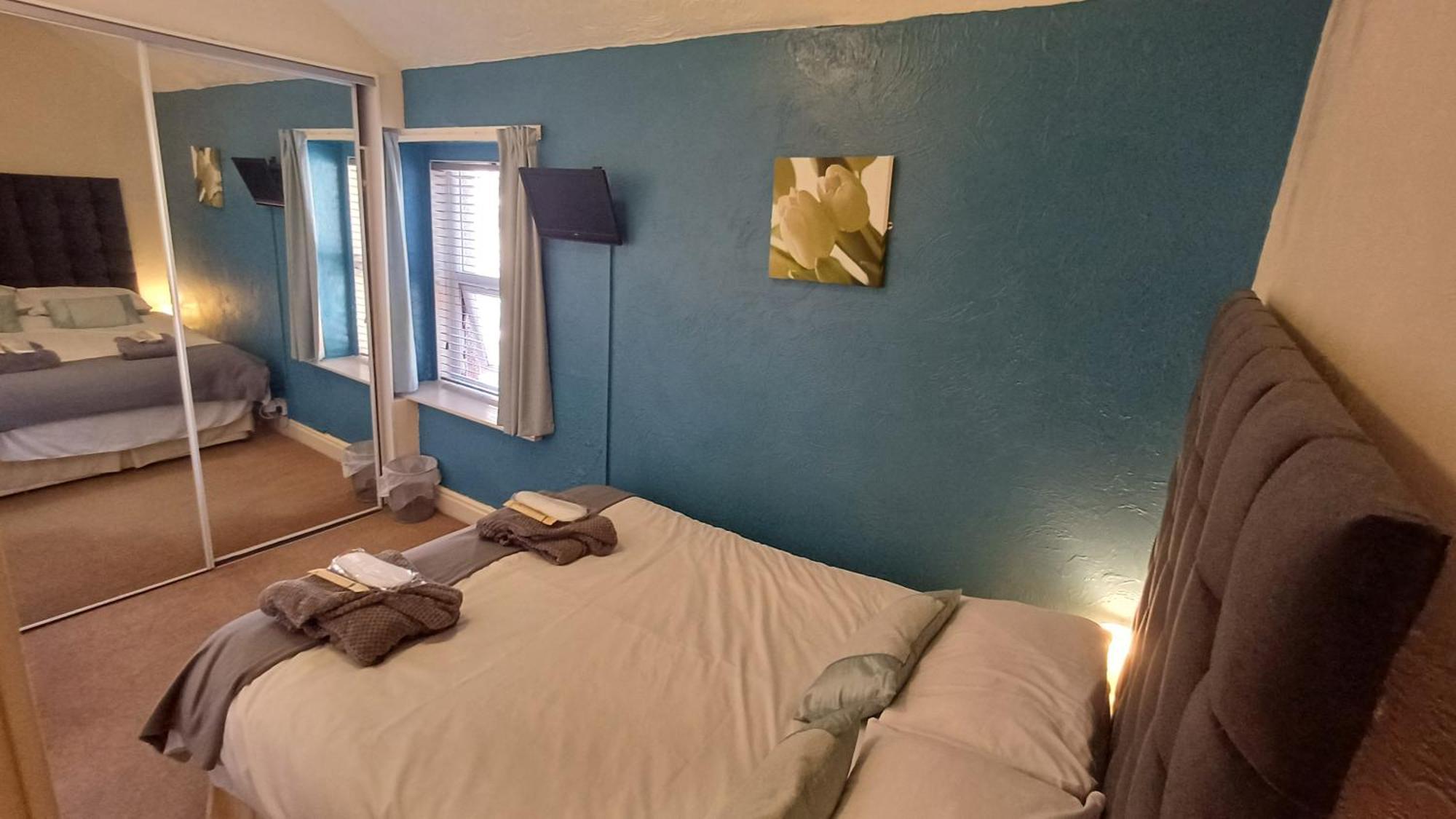 Morwenna Luxury Holiday Apartments 랜디드노 외부 사진